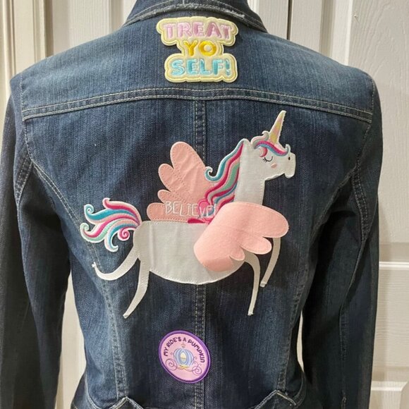 KAWAII EMBELLISHED UNICORN DENIM DISSTRESSED WASHED PATCH JACKET SIZE S - Picture 2 of 15